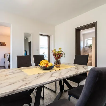 Casa de Férias In With Sauna *